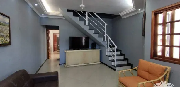 Sobrado com 4 Quartos para alugar, 172m² no Mosteiro, Itanhaém