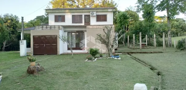 Fazenda / Sítio / Chácara com 4 Quartos à venda, 128m² no , Santa Maria