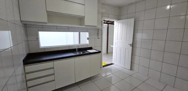 Casa de Condomínio com 3 Quartos para venda ou aluguel, 193m² no Pitangueiras, Lauro de Freitas