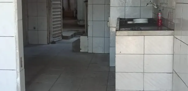 Loja / Salão / Ponto Comercial para venda ou aluguel, 100m² no Centro, Queimados