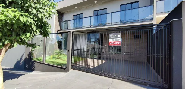 Sobrado com 3 Quartos à venda, 134m² no Centro, Ibiporã