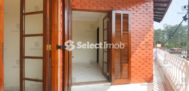 Sobrado com 3 Quartos para alugar, 255m² no Jardim Primavera, Mauá
