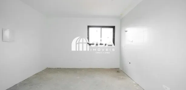 Kitnet à venda, 22m² no Sítio Cercado, Curitiba