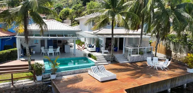 Casa de Condomínio com 4 Quartos à venda, 235m² no Retiro (Cunhambebe), Angra dos Reis