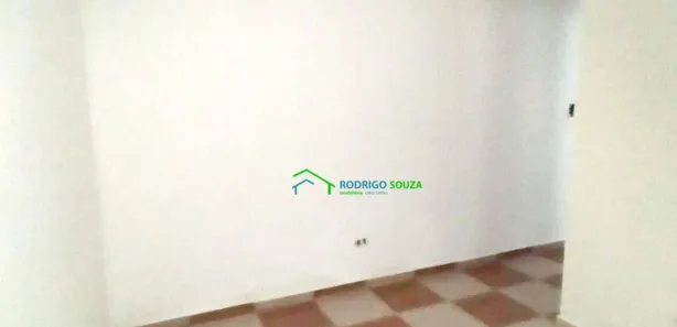 Casa com 1 Quarto para alugar, 50m² no Vila Dirce, Carapicuíba
