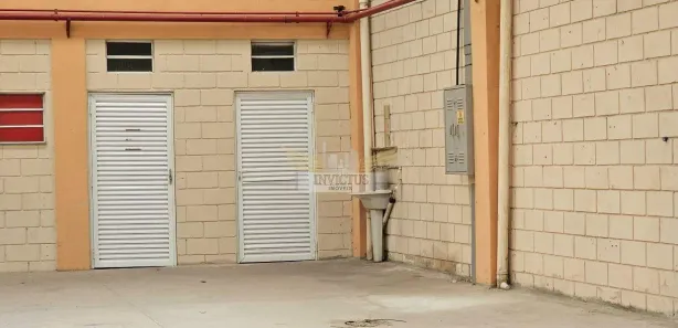 Galpão / Depósito / Armazém para alugar, 1750m² no Loteamento Industrial Coral, Mauá