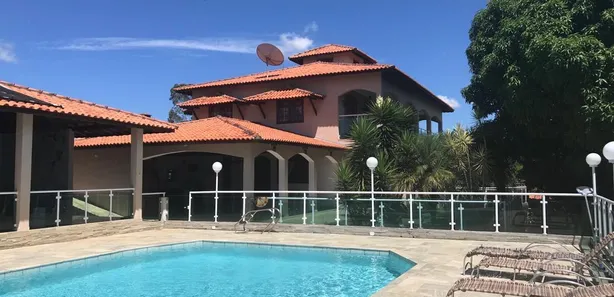 Fazenda / Sítio / Chácara com 4 Quartos à venda, 3986m² no Perímetro Urbano, Sarapuí