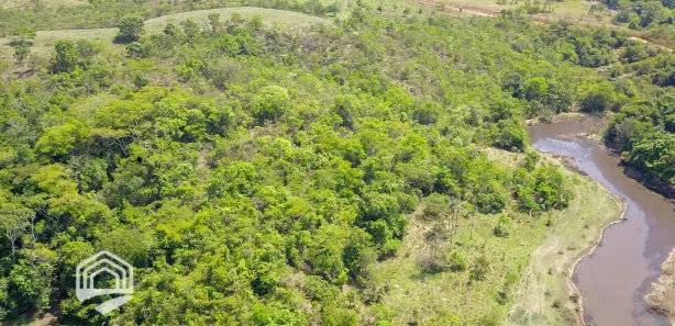 Fazenda / Sítio / Chácara à venda, 411400000m² no Área Rural de Santo Antônio do Descoberto, Santo Antônio do Descoberto