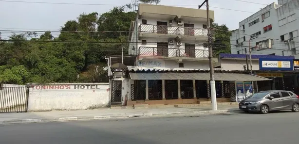 Hotel / Motel / Pousada com 31 Quartos à venda, 325m² no Enseada, Guarujá