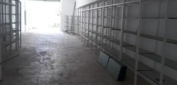 Galpão / Depósito / Armazém à venda, 210m² no Centro, Aracaju