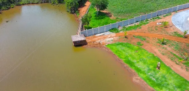 Terreno / Lote / Condomínio à venda, 408m² no , Leopoldo de Bulhões