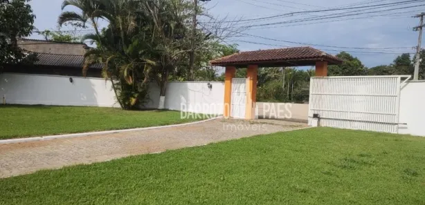 Fazenda / Sítio / Chácara com 4 Quartos à venda, 3000m² no Papucaia, Cachoeiras de Macacu