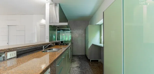 Casa de Condomínio com 4 Quartos à venda, 550m² no Centro, Quatro Barras
