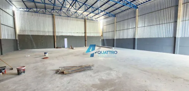 Galpão / Depósito / Armazém para alugar, 360m² no Jardim Silvino, Cambé