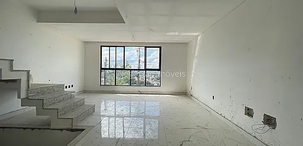 Casa com 2 Quartos à venda, 120m² no Santana, Juiz de Fora