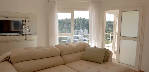 Sobrado com 4 Quartos para venda ou aluguel, 400m² no Jardim Imperial, Arujá