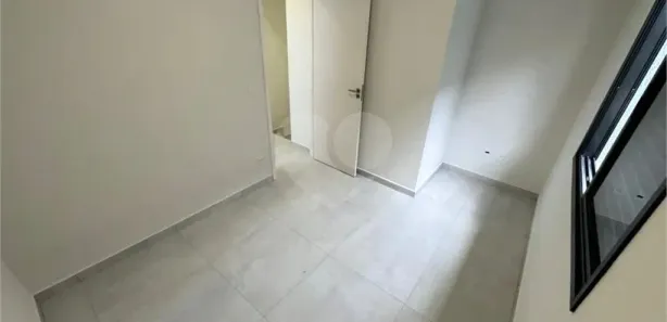 Casa de Vila com 2 Quartos para alugar, 58m² no Vila São Paulo, Mogi das Cruzes