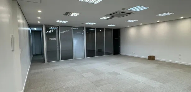 Conjunto Comercial / Sala para alugar, 123m² no Nossa Senhora das Graças, Manaus