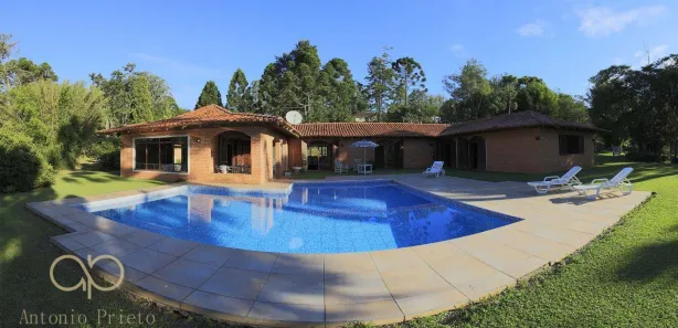 Fazenda / Sítio / Chácara com 7 Quartos à venda, 700m² no Roseira, Colombo