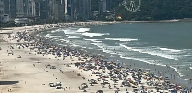 Loja / Salão / Ponto Comercial para venda ou aluguel, 555m² no Centro, Balneário Camboriú
