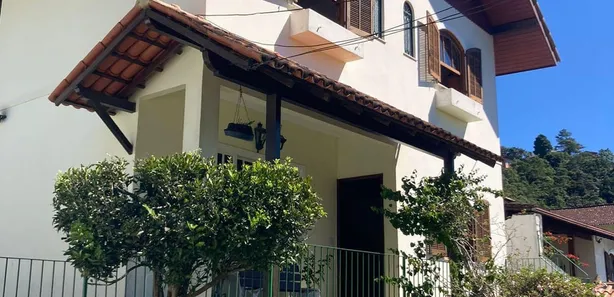 Casa com 4 Quartos à venda, 10m² no Independência, Petrópolis