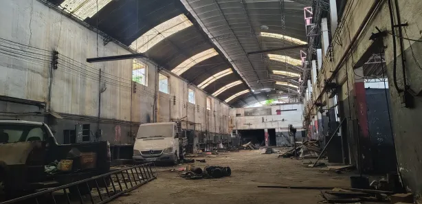 Galpão / Depósito / Armazém para venda ou aluguel, 2000m² no Cascadura, Rio de Janeiro