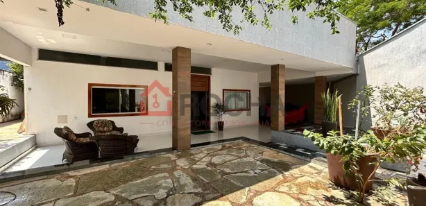 Casa de Condomínio com 5 Quartos à venda, 300m² no Região dos Lagos, Brasília