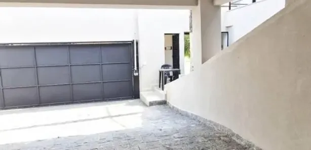 Casa com 5 Quartos para venda ou aluguel, 733m² no Jardim Panorama, São Paulo