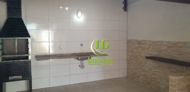 Sobrado com 2 Quartos para alugar, 98m² no Jardim Atlântico Leste (Itaipuaçu), Maricá