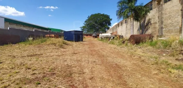 Terreno / Lote / Condomínio para alugar, 150m² no Chácara Braz Miraglia, Jaú