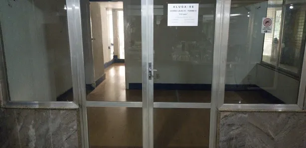 Conjunto Comercial / Sala para alugar, 113m² no Jardim Vinte e Cinco de Agosto, Duque de Caxias