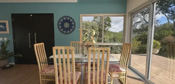Fazenda / Sítio / Chácara com 3 Quartos à venda, 136m² no Centro, Guararema