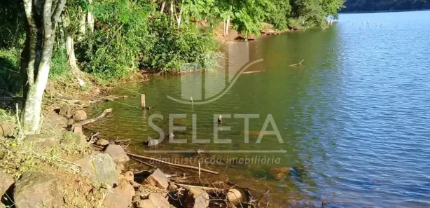 Fazenda / Sítio / Chácara com 1 Quarto à venda, 1280m² no Country, Cascavel