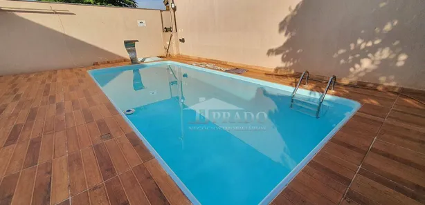 Fazenda / Sítio / Chácara com 3 Quartos à venda, 236m² no , Ibiporã