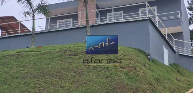 Fazenda / Sítio / Chácara com 3 Quartos à venda, 160m² no Igaratá, Igaratá