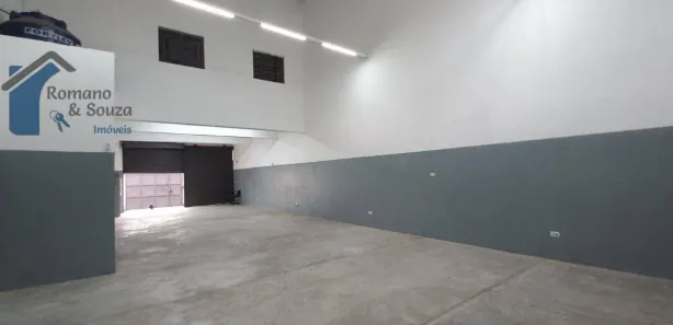 Galpão / Depósito / Armazém para alugar, 257m² no Vila Endres, Guarulhos