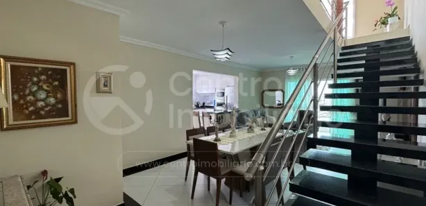 Cobertura com 3 Quartos à venda, 204m² no Centro, Peruíbe