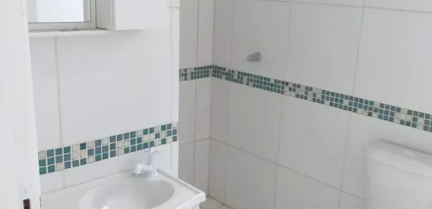 Casa de Condomínio com 2 Quartos para alugar, 75m² no Jardim São João, Jandira