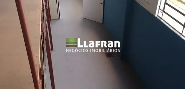 Galpão / Depósito / Armazém para alugar, 480m² no Parque Laguna, Taboão da Serra