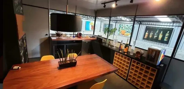 Galpão / Depósito / Armazém à venda, 250m² no Jardim Canadá, Nova Lima