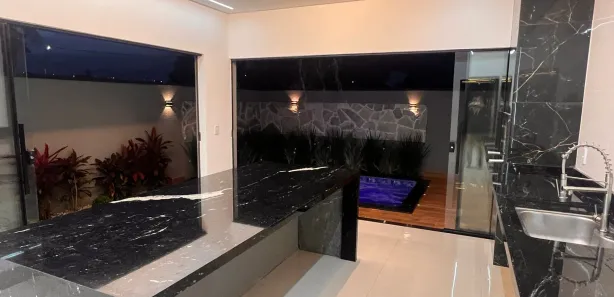 Casa de Condomínio com 3 Quartos à venda, 143m² no Nova Goianira, Goianira