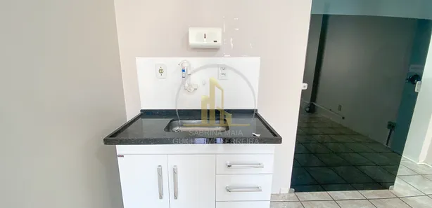 Conjunto Comercial / Sala para venda ou aluguel, 25m² no Centro, Guarapari