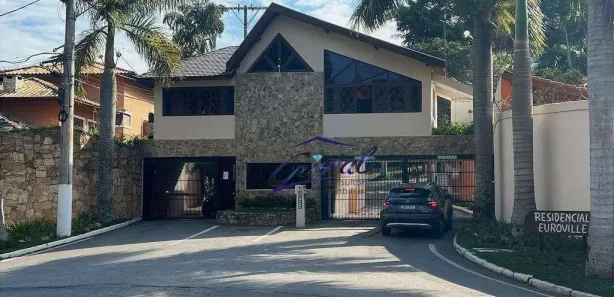 Casa de Condomínio com 5 Quartos à venda, 375m² no Residencial Euroville, Carapicuíba
