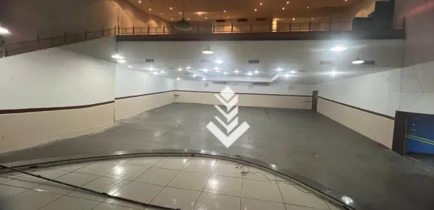 Prédio Inteiro para alugar, 800m² no Centro, Nova Friburgo
