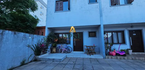 Sobrado com 3 Quartos à venda, 100m² no Nossa Senhora das Graças, Canoas