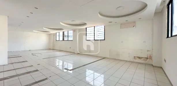 Conjunto Comercial / Sala à venda, 107m² no Tambaú, João Pessoa