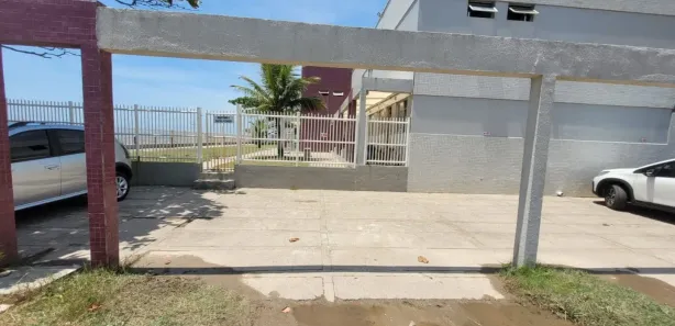 Sobrado com 3 Quartos à venda, 83m² no Centro, Itapoá
