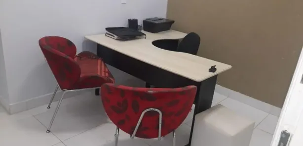 Conjunto Comercial / Sala à venda, 30m² no Park Way, Brasília