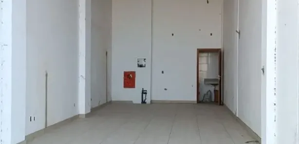 Loja / Salão / Ponto Comercial para alugar, 57m² no Atlântica, Rio das Ostras