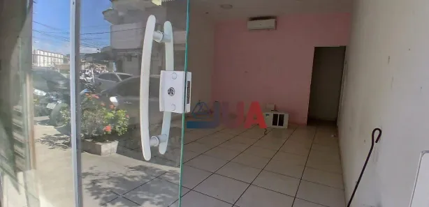 Loja / Salão / Ponto Comercial para alugar, 30m² no Nova Piam, Belford Roxo